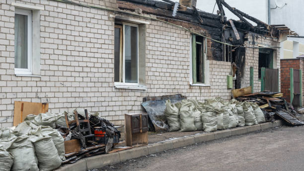 24/7 Emergency Fire Damage Removal experts in Walled Lake, MI